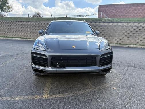 2023 Porsche Cayenne GTS