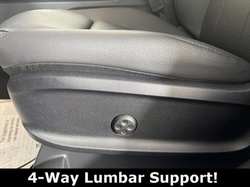 2025 Mercedes-Benz GLB 250 4MATIC