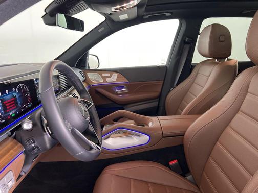 Emerald Green Metallic 2025 Mercedes-Benz GLE 450e