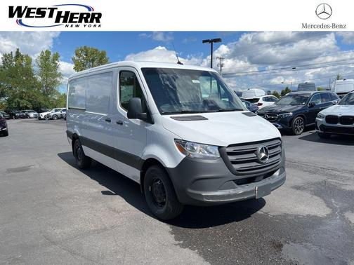2025 Mercedes-Benz Sprinter 2500 Standard Roof
