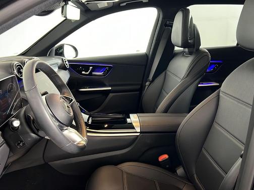 Black 2023 Mercedes-Benz GLC 300 4MATIC