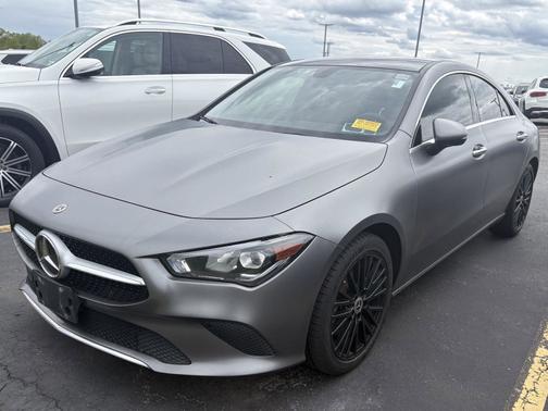 Mountain Grey Magno 2022 Mercedes-Benz CLA 250