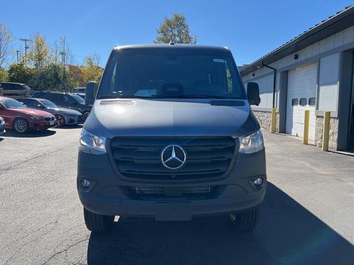 2026 Mercedes-Benz Sprinter 2500 Standard Roof