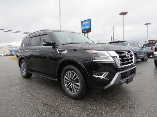 Black 2023 Nissan Armada SL