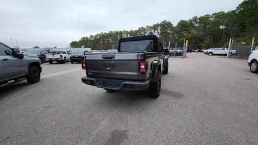 2024 Jeep Gladiator Sport