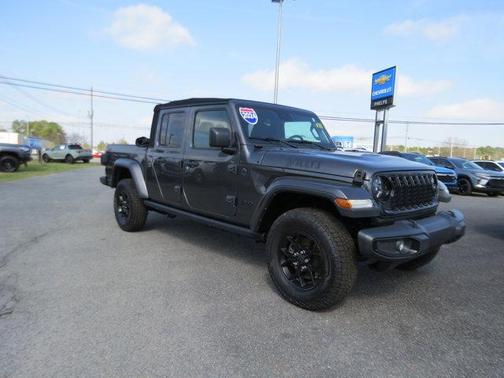 2024 Jeep Gladiator Sport