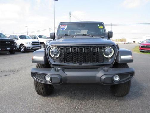 2024 Jeep Gladiator Sport