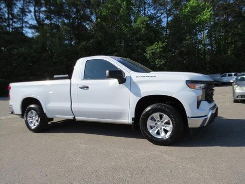 Summit White 2024 Chevrolet Silverado 1500 WT