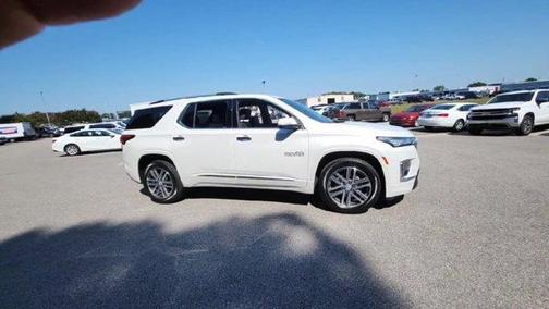 2023 Chevrolet Traverse High Country