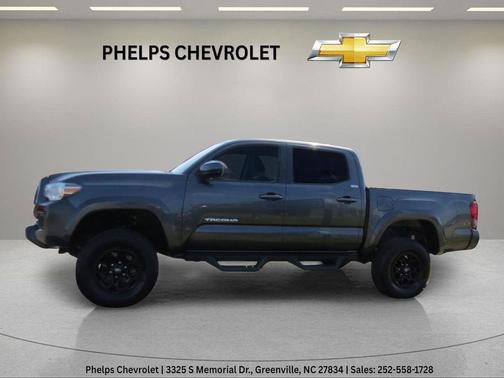 2022 Toyota Tacoma SR5