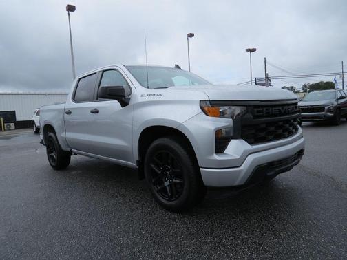 Silver Ice Metallic 2022 Chevrolet Silverado 1500 Custom