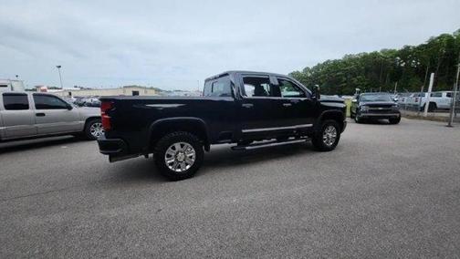 2024 Chevrolet Silverado 2500 High Country