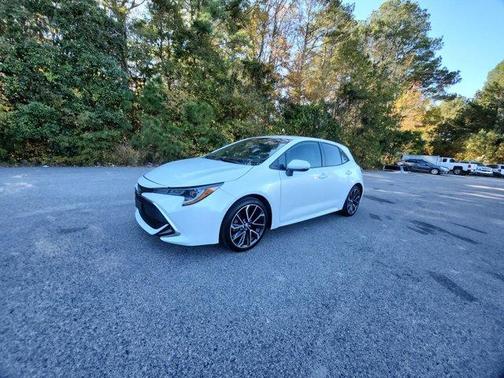 2021 Toyota Corolla Hatchback XSE