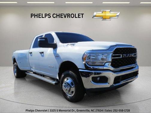 Bright White Clearcoat 2024 RAM 3500 Big Horn