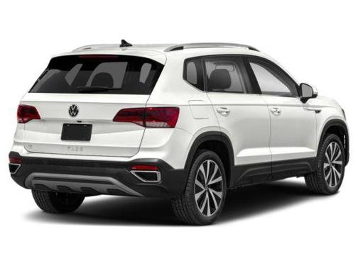 Pure White 2023 Volkswagen Taos 1.5T SE