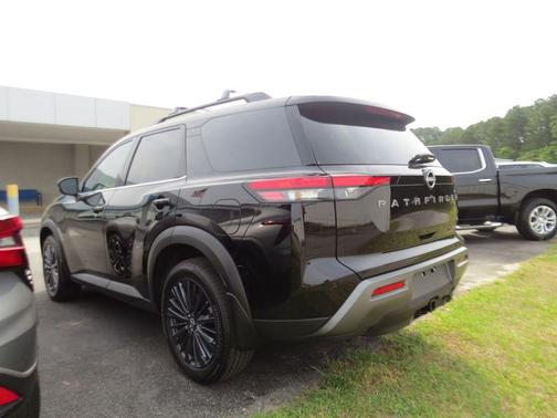 Black 2026 Nissan Pathfinder SL