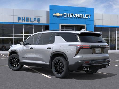 Sterling Gray Metallic 2026 Chevrolet Traverse LT