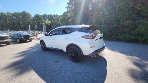 2022 Nissan Murano SV