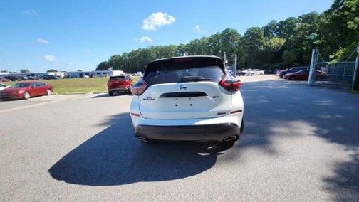 2022 Nissan Murano SV