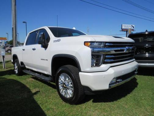 Iridescent Pearl Tricoat 2021 Chevrolet Silverado 3500 High Country