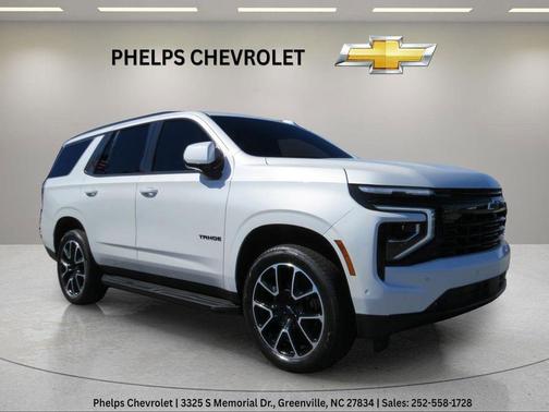 Iridescent Pearl Tricoat 2025 Chevrolet Tahoe RST