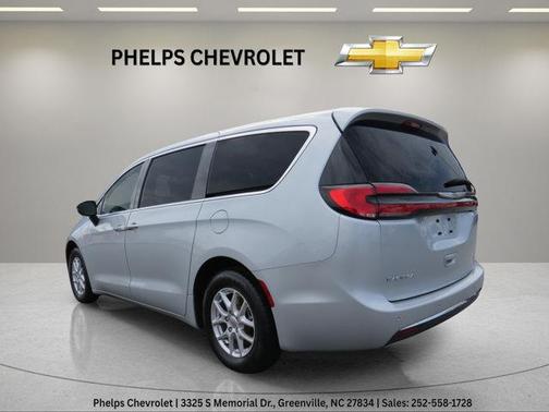 Silver Mist Clearcoat 2024 Chrysler Pacifica Touring-L