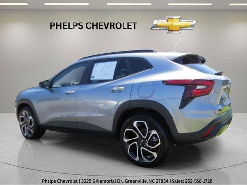 Sterling Gray Metallic 2025 Chevrolet Trax 2RS