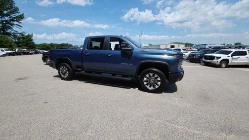 2024 Chevrolet Silverado 2500 Custom