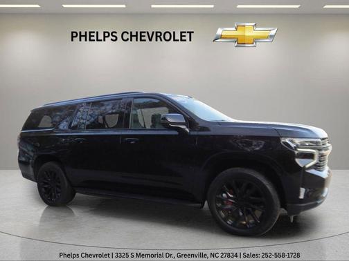 2022 Chevrolet Suburban RST