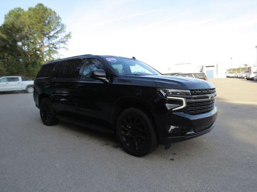 2022 Chevrolet Suburban RST