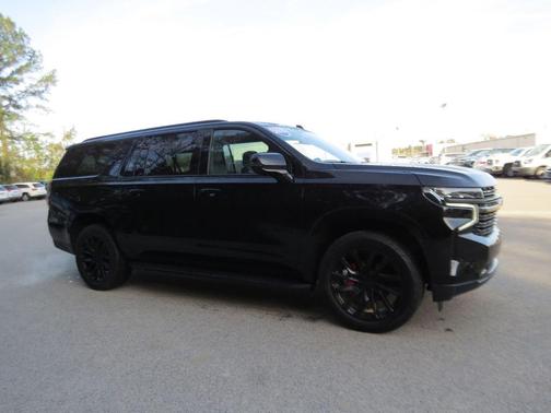 2022 Chevrolet Suburban RST
