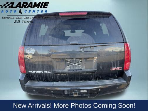 Onyx Black 2013 GMC Yukon XL 1500 SLT
