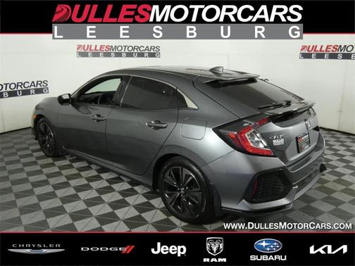 Photo 5 of 25 of 2019 Honda Civic EX