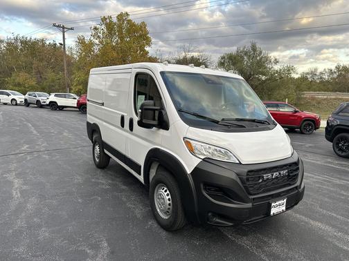 2025 RAM ProMaster 1500 Low Roof