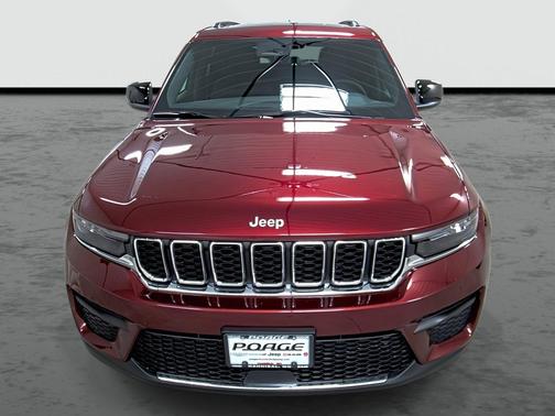2026 Jeep Grand Cherokee Altitude