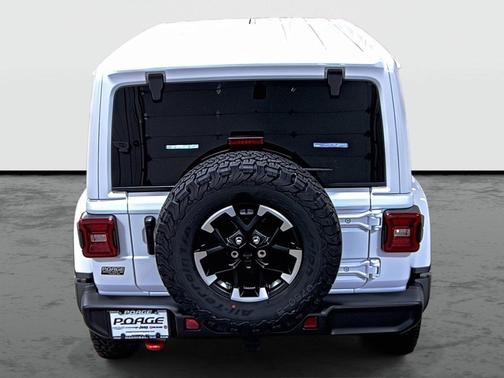 Bright White Clearcoat 2026 Jeep Wrangler Rubicon