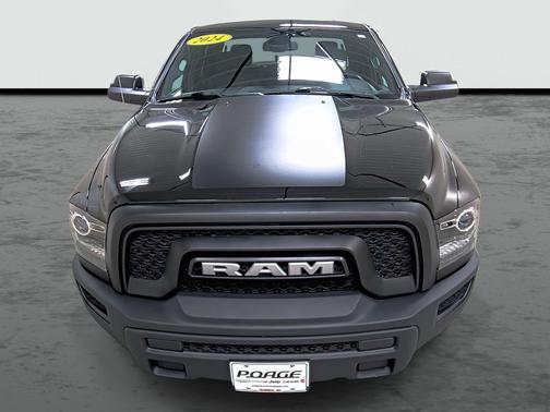 2024 RAM 1500 Classic Warlock Crew Cab 4x4 5'7' Box
