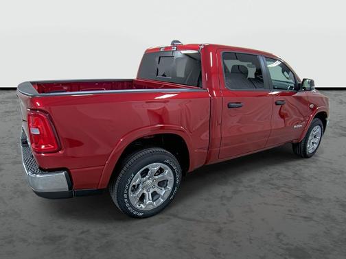 Molten Red Pearlcoat 2026 RAM 1500 Big Horn/Lone Star