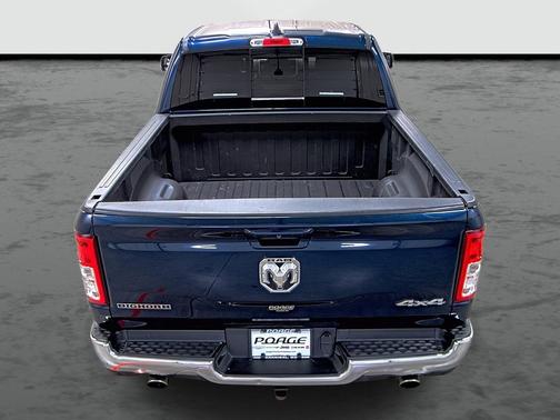 Patriot Blue Pearlcoat 2021 RAM 1500 Big Horn/Lone Star