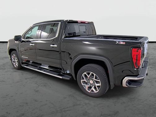 Onyx Black 2024 GMC Sierra 1500 SLT