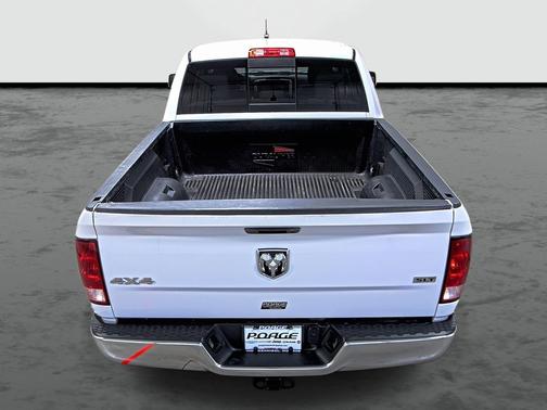 Bright White Clearcoat 2017 RAM 2500 SLT Crew Cab 4x4 6'4' Box