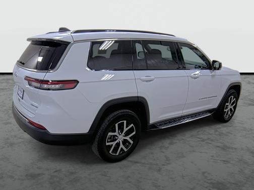 Bright White Clearcoat 2024 Jeep Grand Cherokee L Limited