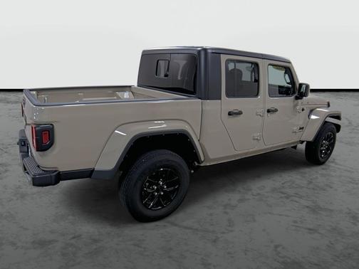 2022 Jeep Gladiator Sport S
