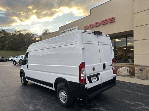 2025 RAM ProMaster 2500 Tradesman