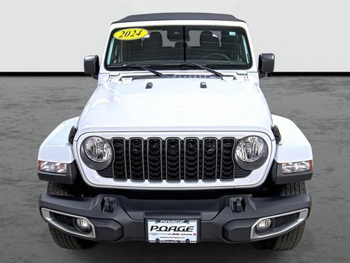2024 Jeep Gladiator Sport S