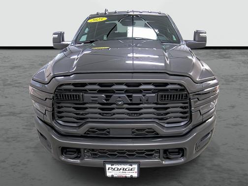 2025 RAM 2500 Big Horn Crew Cab 4x4 6'4' Box