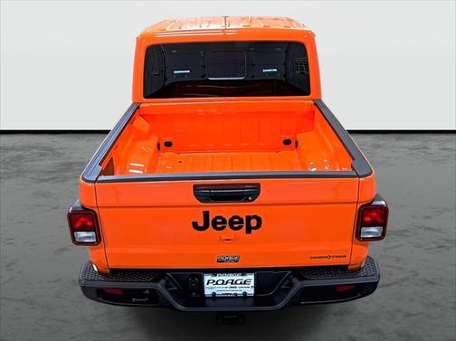 2025 Jeep Gladiator High Tide