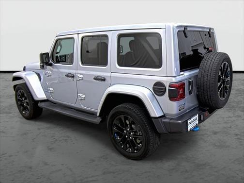 2022 Jeep Wrangler Unlimited 4xe Sahara