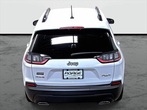 2022 Jeep Cherokee Latitude Lux