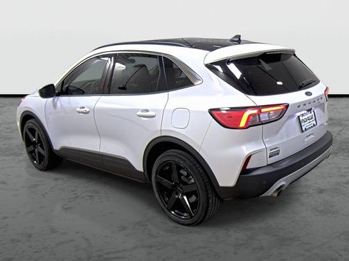Star White Metallic Tri-Coat 2020 Ford Escape SEL